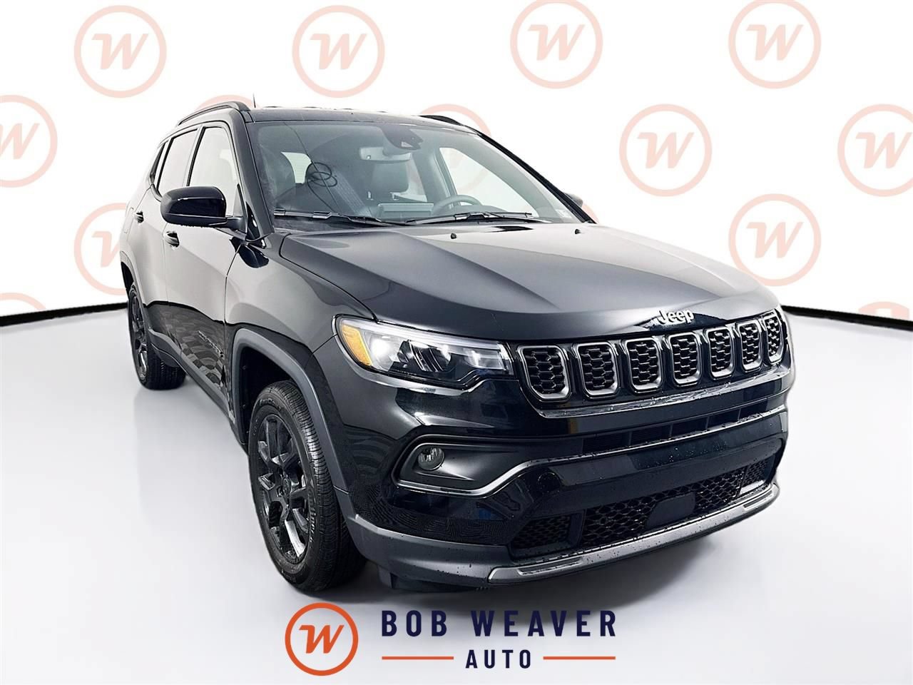2026 Jeep Compass Latitude Altitude in Diamond Black Crystal Pearlcoat